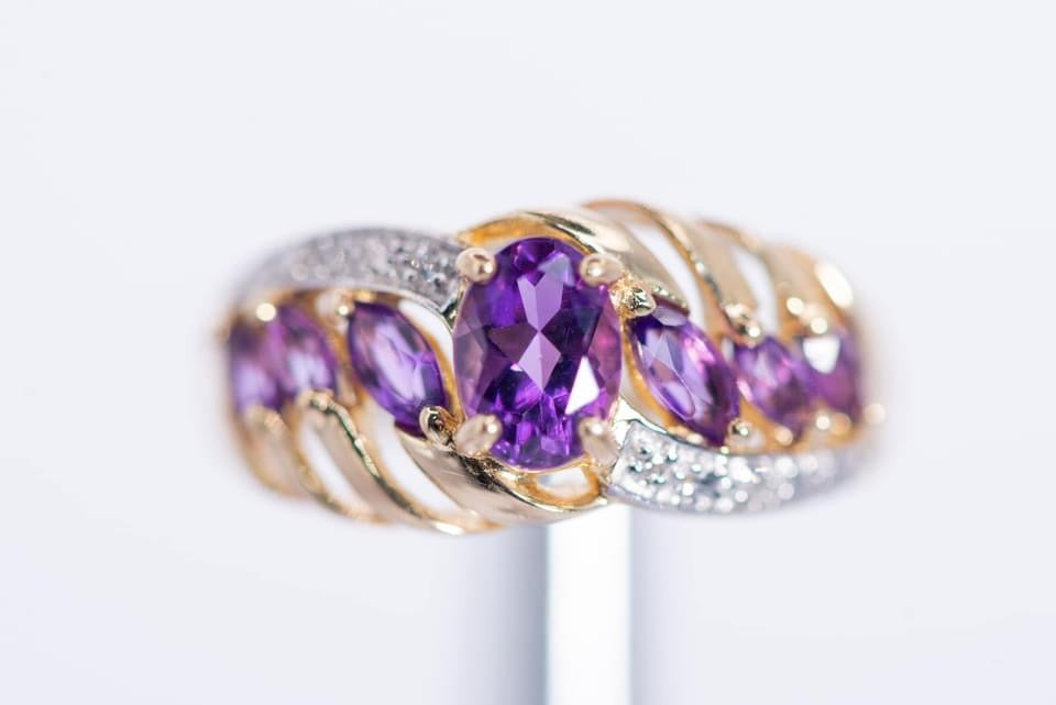 10kt Amethyst Ring