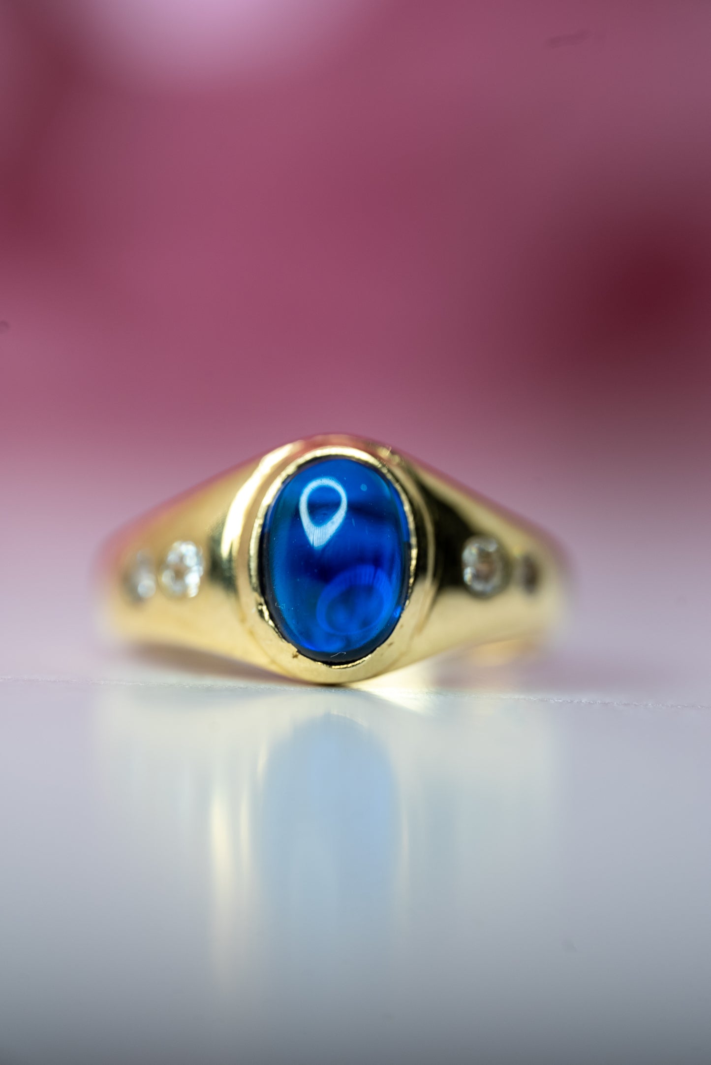 14kt Blue Cabochon Ring