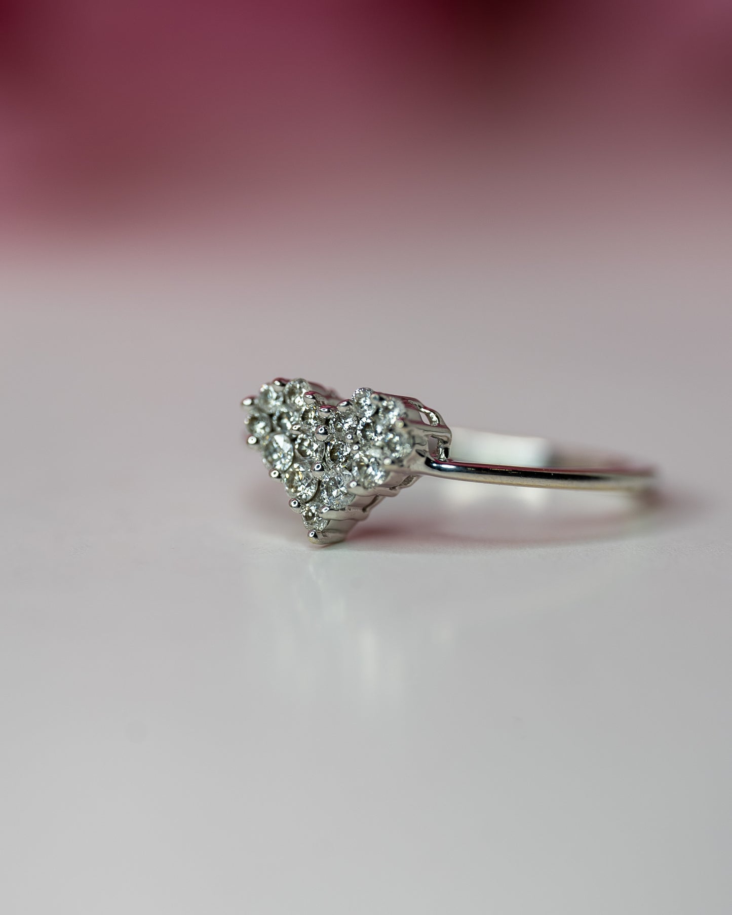 14kt White Gold Diamond Heart Ring