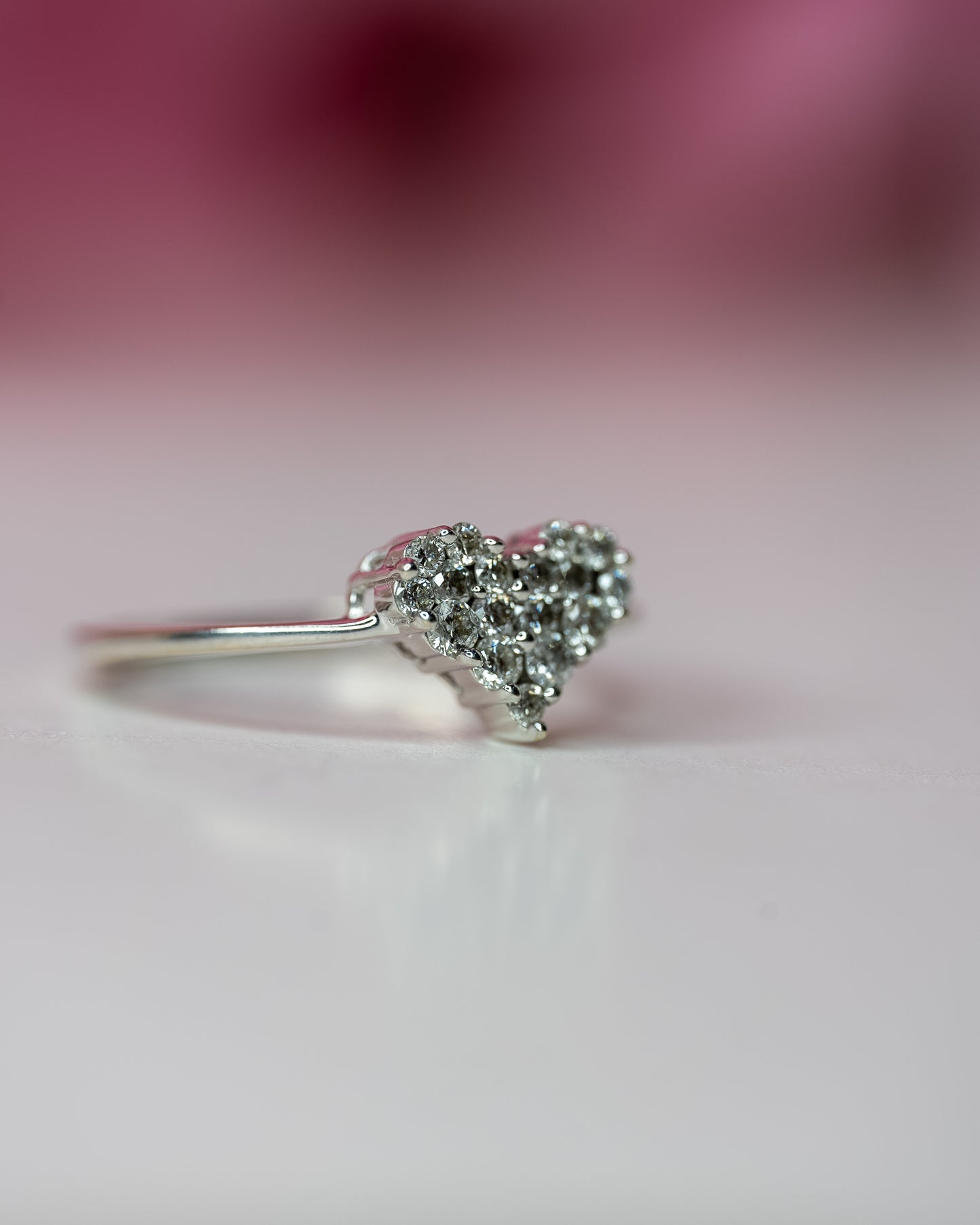 14kt White Gold Diamond Heart Ring