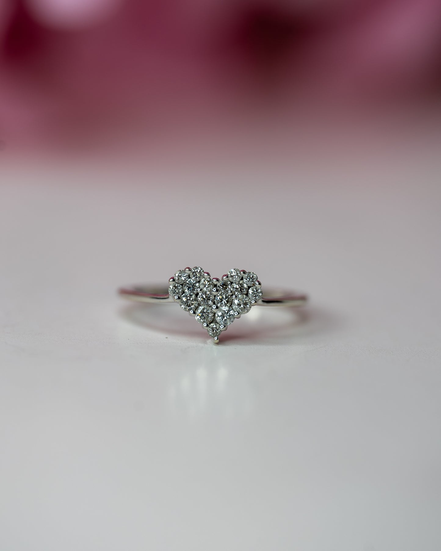 14kt White Gold Diamond Heart Ring